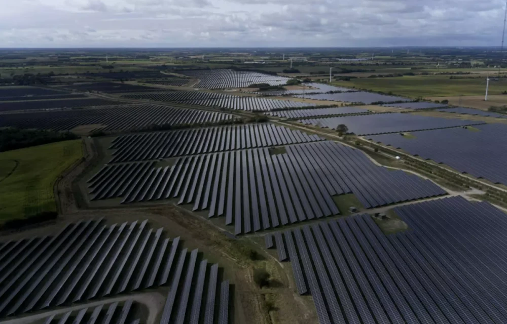 Contract awarded for Victorian solar project currently under construction, providing power conversion and control systems, commissioning services and plant controlarticle image